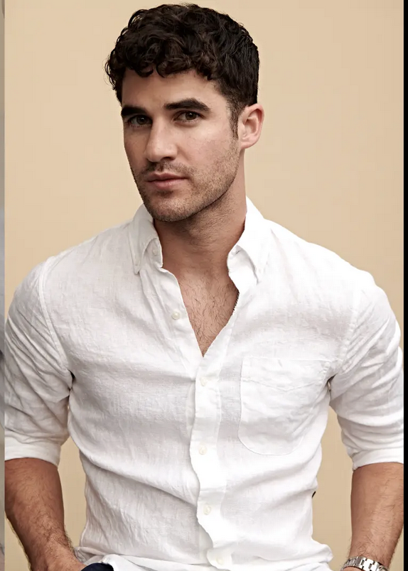 📣Hey DARREN CRISS Fans... Mark Your Calendars #DarrenCriss <a href="/DarrenCriss/">Darren Criss</a> Guests on THE TONIGHT SHOW STARRING JIMMY FALLON <a href="/FallonTonight/">The Tonight Show</a> <a href="/jimmyfallon/">Jimmy Fallon</a> on Monday, April 20 @NBC 11:35pm (Next Day on <a href="/peacock/">Peacock</a>) bit.ly/1lrGRAJ