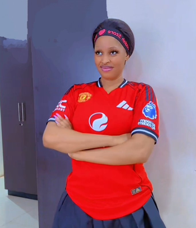 Man United Bàbè tweet media