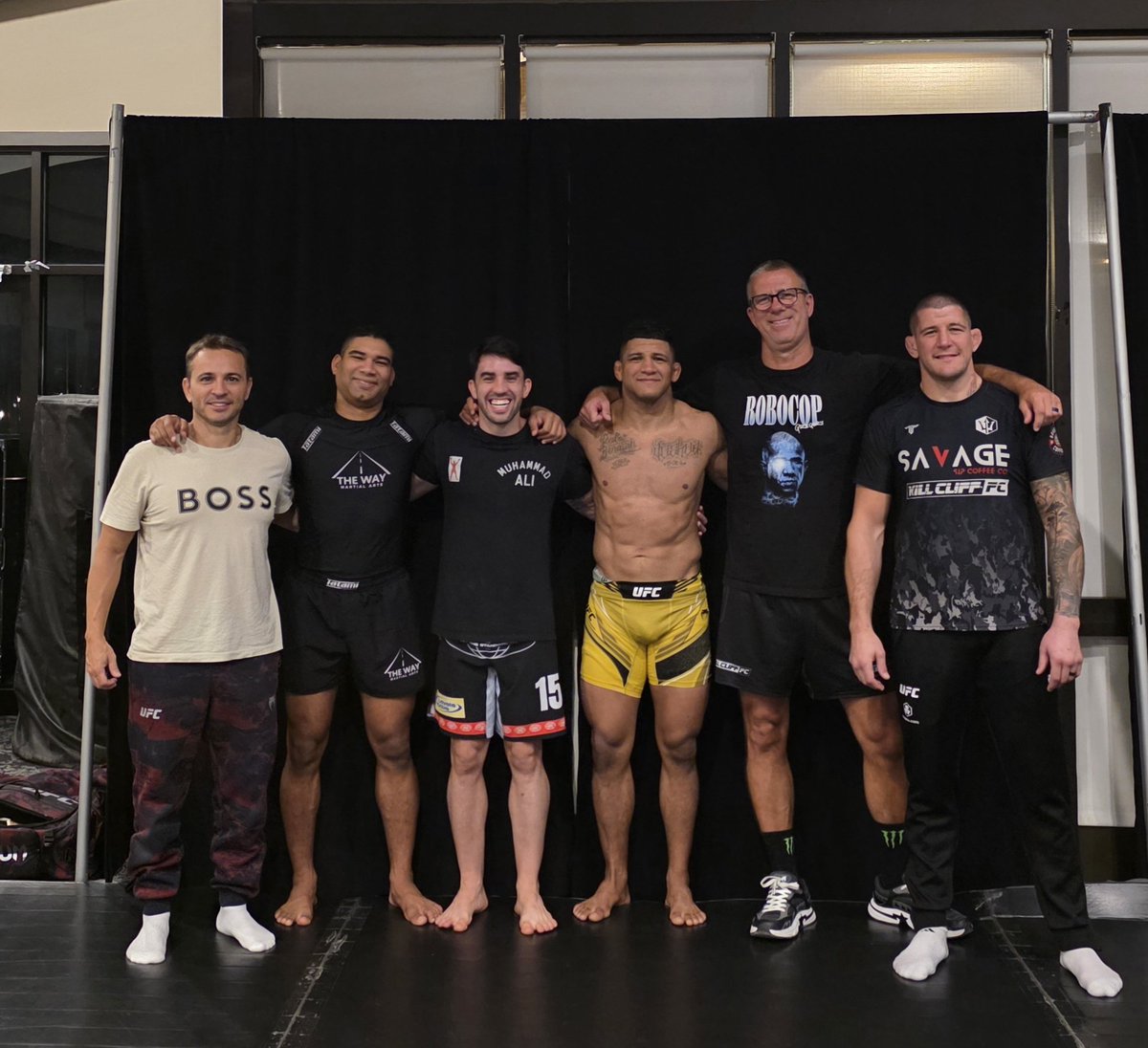 HerbertBurnsMMA's tweet image. It's fight week for @GilbertDurinho at UFC Fight Night in Winnipeg, Canada! 🇨🇦 #UFC #FightNight #Winnipeg