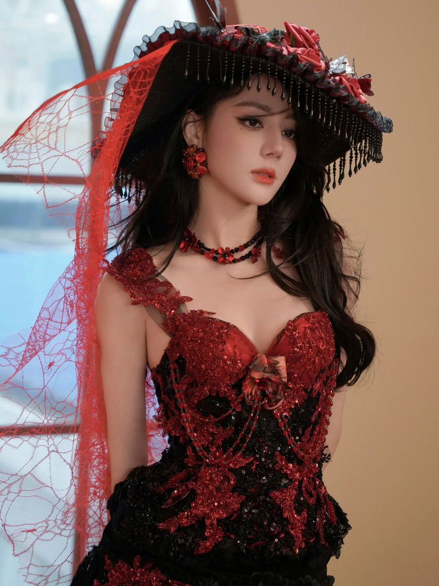 mermaid_lucia_'s tweet photo. Dilraba in our custom ruby outfit β crimson lace, black embroidery, rose details, and a dramatic veil hat. A bold statement of dark romance and couture elegance. β€οΈπ€
#Dilraba #ZIWU #RubyOutfit #GothicFashion #Couture #RedAndBlack #DarkRomance https://t.co/4QxTfCxFse