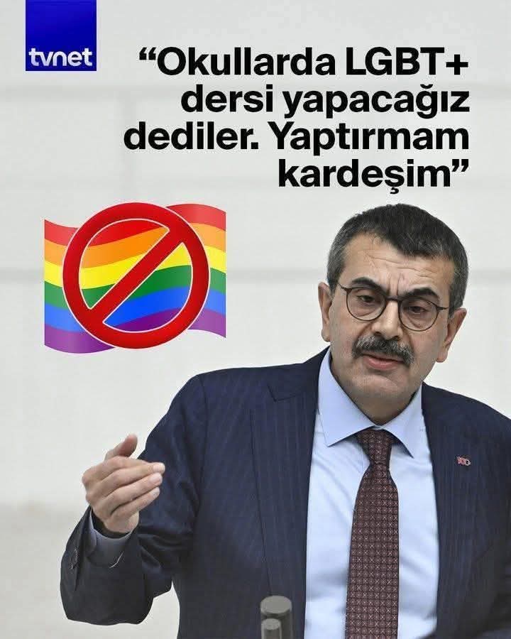 serapcnk's tweet photo. Torunu yaşındaki kadınla otelde basılan Özkan Yalım’ı ve tacizci Hasbi Dede’yi CHP’den ihraç edemeyen Özgür Özel’i istifaya davet edemeyen samancilar Yusuf Tekin’i istifaya davet ediyor. 
Hadi lan oradan 
#YusufTekinYalnızdeğildir #YusufTekininYanındayız https://t.co/LTipOiri1h