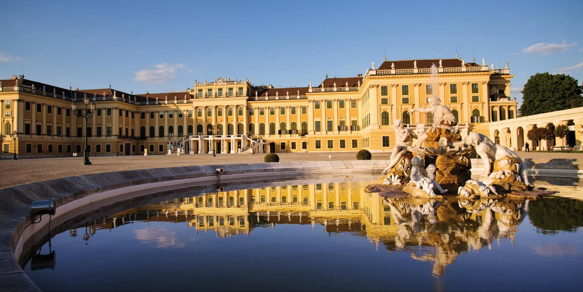 VacationsLotus's tweet image. Not sure what it is, but Vienna just feels peaceful 🧡

#Travel #customers #UK #blvs #streetwalker #vacationmode #trustpilot #holidayseason #vacation #holiday #adventuretime #FamilyFun #vienna #ThursdayBlog