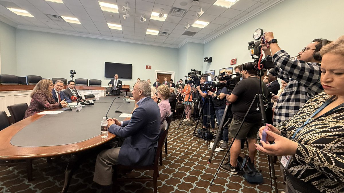 Rep. María Elvira Salazar tweet media