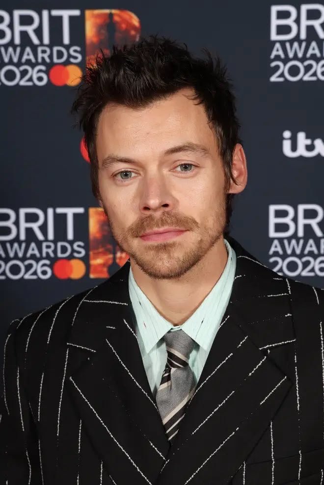 𝒃𝒆𝒍𝒍𝒆 ᢉ𐭩 tweet media