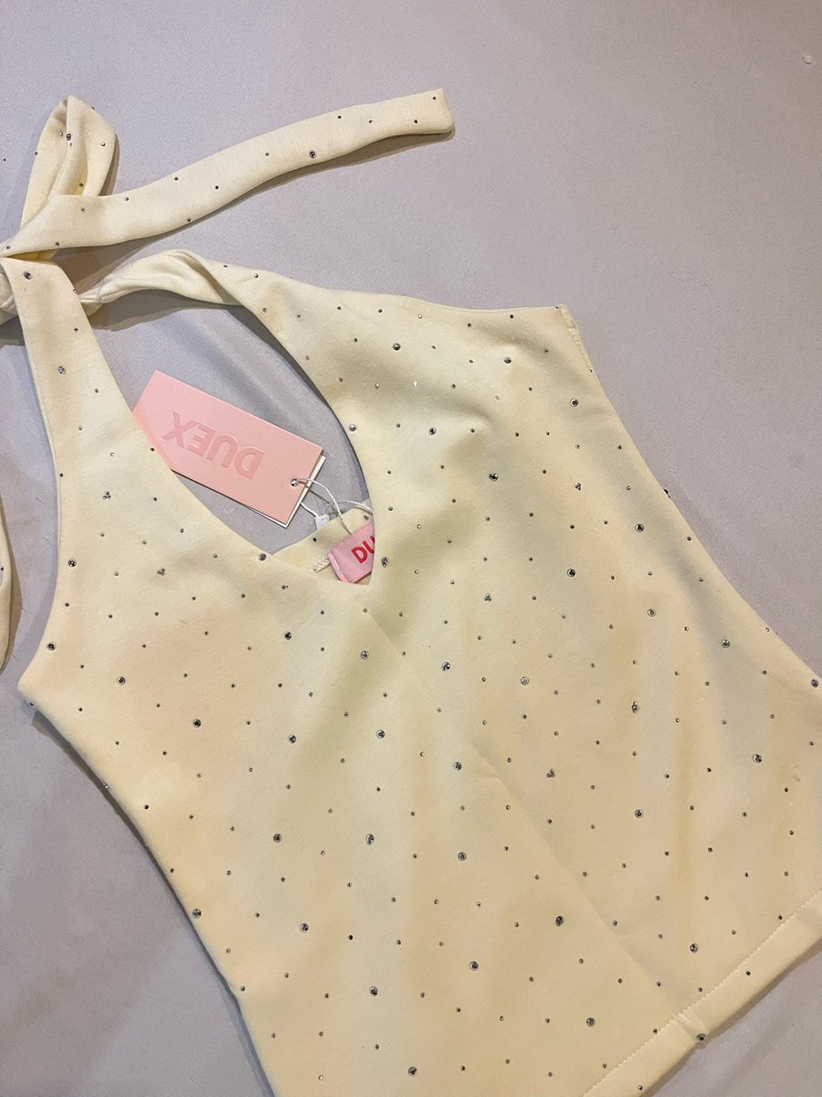 triftbabe's tweet photo. ส่งต่อ duex gigi halter top
size s สี butter yellow 
300 free shipping💛 
used like new 
#duexstudio #ส่งต่อduex #shewearbkk #stylist #ส่งต่อเสื้อผ้า #ส่งต่อเสื้อผ้ามือ2 #ส่งต่อเสื้อผ้ามือสอง https://t.co/1aWIfTJHJx