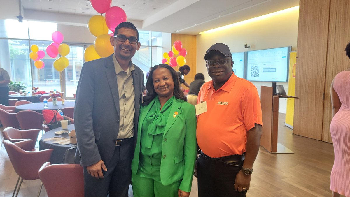 TheClodKicker's tweet image. Attending Shell HBCU Research Days in Houston, TX, great discussions with Shell scientists and faculty on bioenergy innovation, plus tours of cutting-edge labs and facilities. Inspiring to see collaboration driving the future of sustainable energy.
#HBCU #Research #CleanEnergy