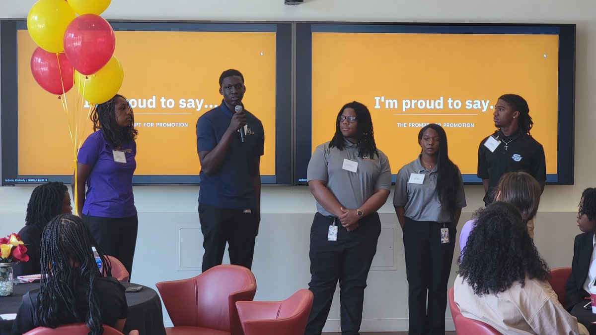 TheClodKicker's tweet image. Attending Shell HBCU Research Days in Houston, TX, great discussions with Shell scientists and faculty on bioenergy innovation, plus tours of cutting-edge labs and facilities. Inspiring to see collaboration driving the future of sustainable energy.
#HBCU #Research #CleanEnergy