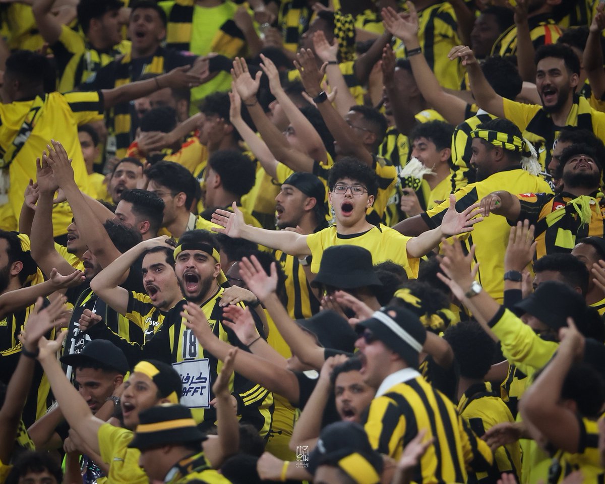 InsiderItti's tweet photo. 🚨🟡 رسميًا || نفاد جميع تذاكر المدرج "الشمالي" في ستاد الفيصل لمباراة #الاتحاد غدًا ضد ماتشيدا.

• @CURVAGOLD تتواجد في المدرج "الجنوبي".

الاتي جاكم اشتعل . . يبغى البطولة ذا البطل!🔥🔥🏆 https://t.co/WlRZdQ7dIA
