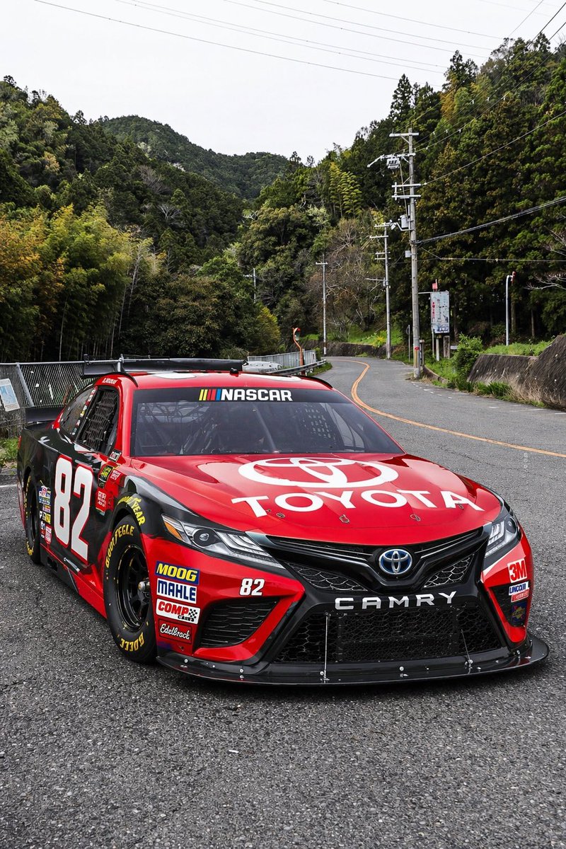 ほんでい👑齢三十二写狂浪人卍 tweet media