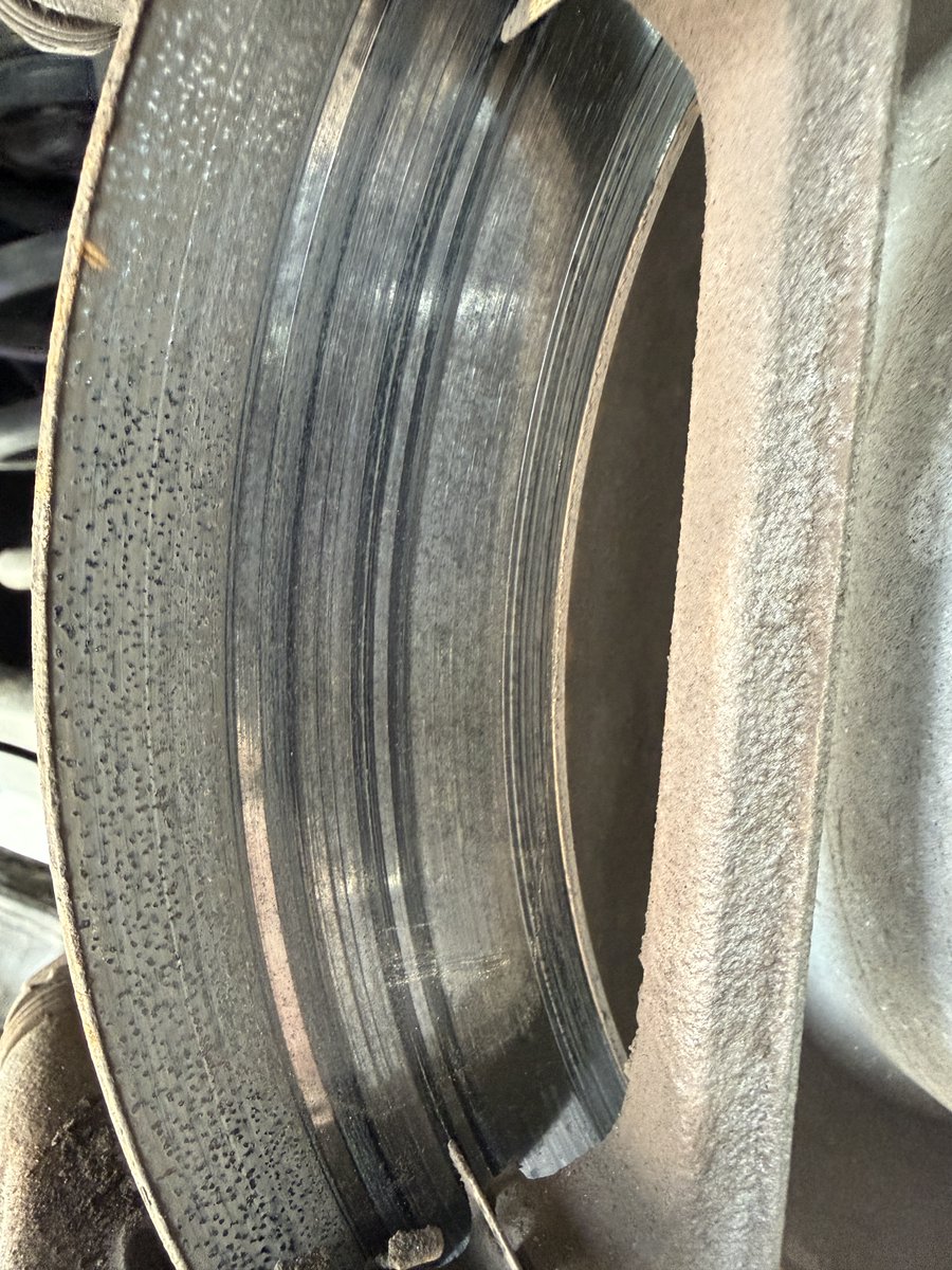 Reifen Reber tweet media