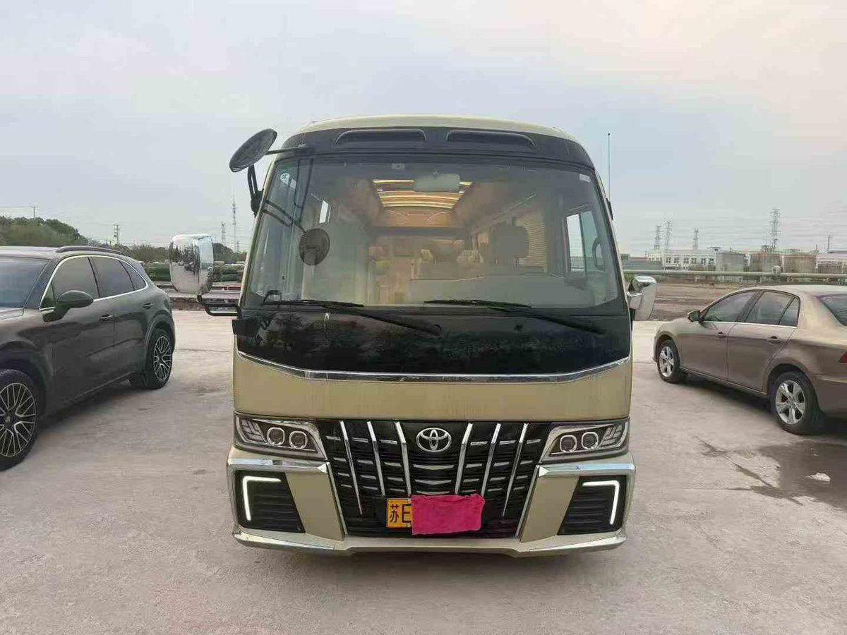 ezechukwuantho5's tweet photo. 2024 Toyota Coaster Coaster only buying 110M
#toyotacoaster #toyota2024 #nohiddencharges #doorstepdelivery https://t.co/JEO6iBYhhn
