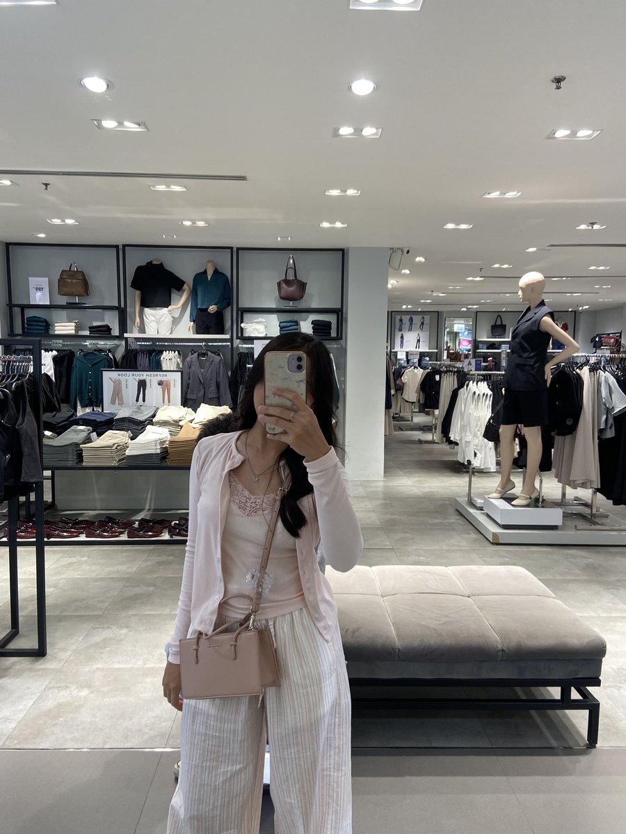 pinky monster tweet media