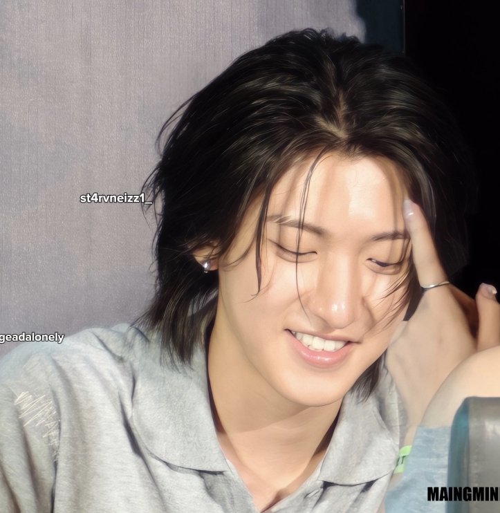 st4rvneizz1_ tweet media