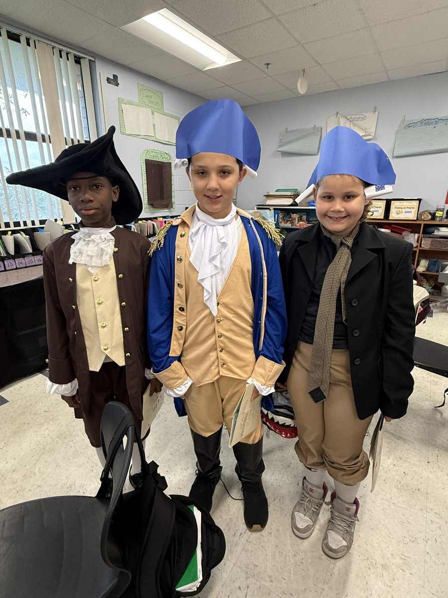 Lizzy Lean tweet media