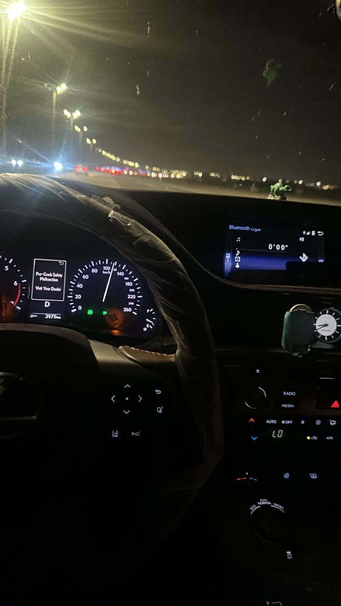 Austin Wright tweet media