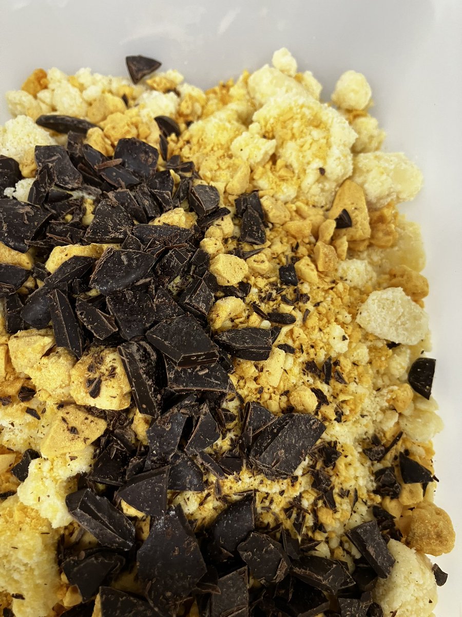 karen thompson tweet media