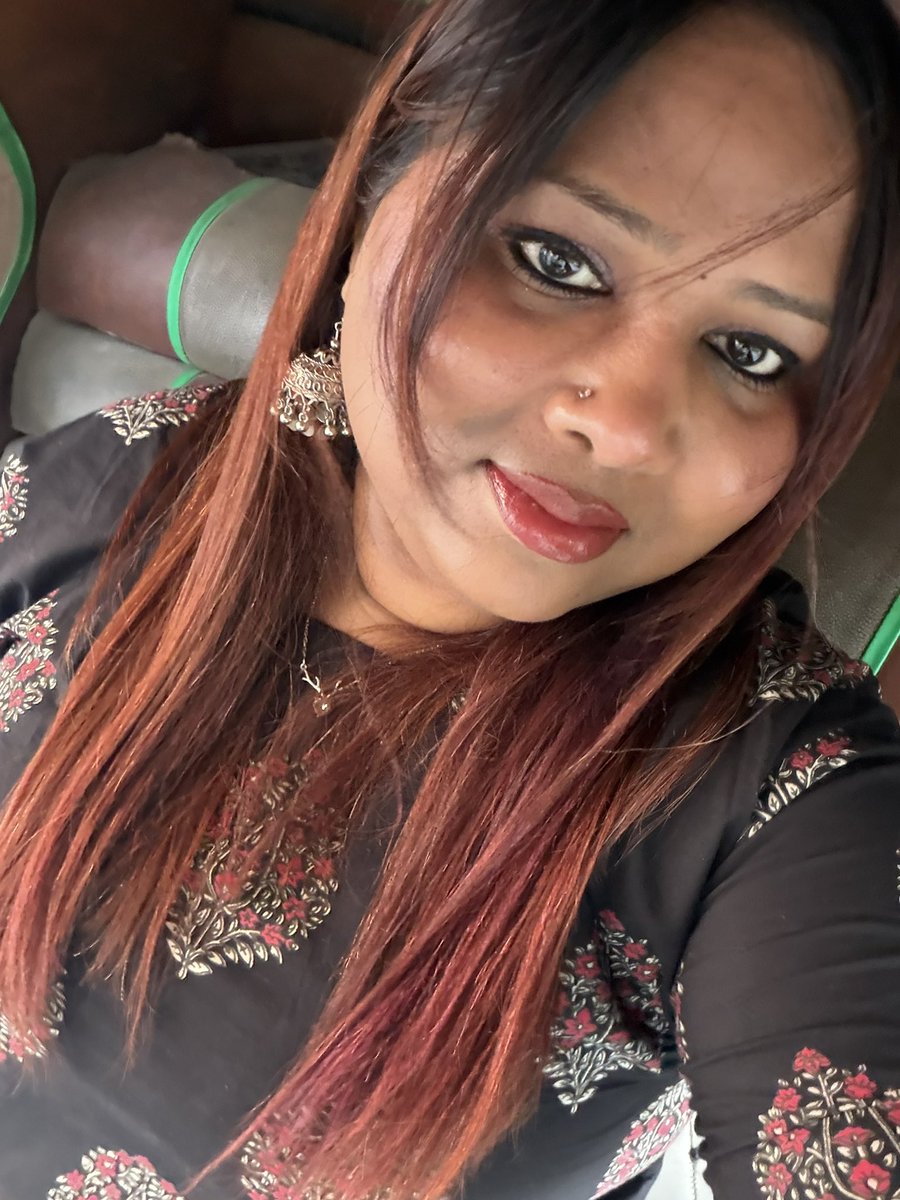 soniya1425's tweet photo. Busy, but making it count. https://t.co/JfnXqBkNV0