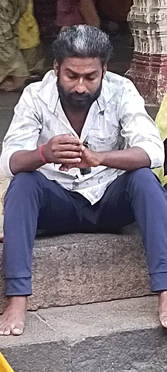 need_friend25 tweet media
