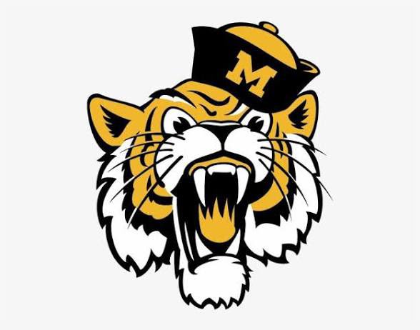 JacksonP0631's tweet image. AGTG! After a great conversation @CoachYoro blessed to receive an offer from the university of Missouri! @TomLoy247 @HarperIsland24 @AllenTrieu @JPRockMO #defense #db #football #classof28