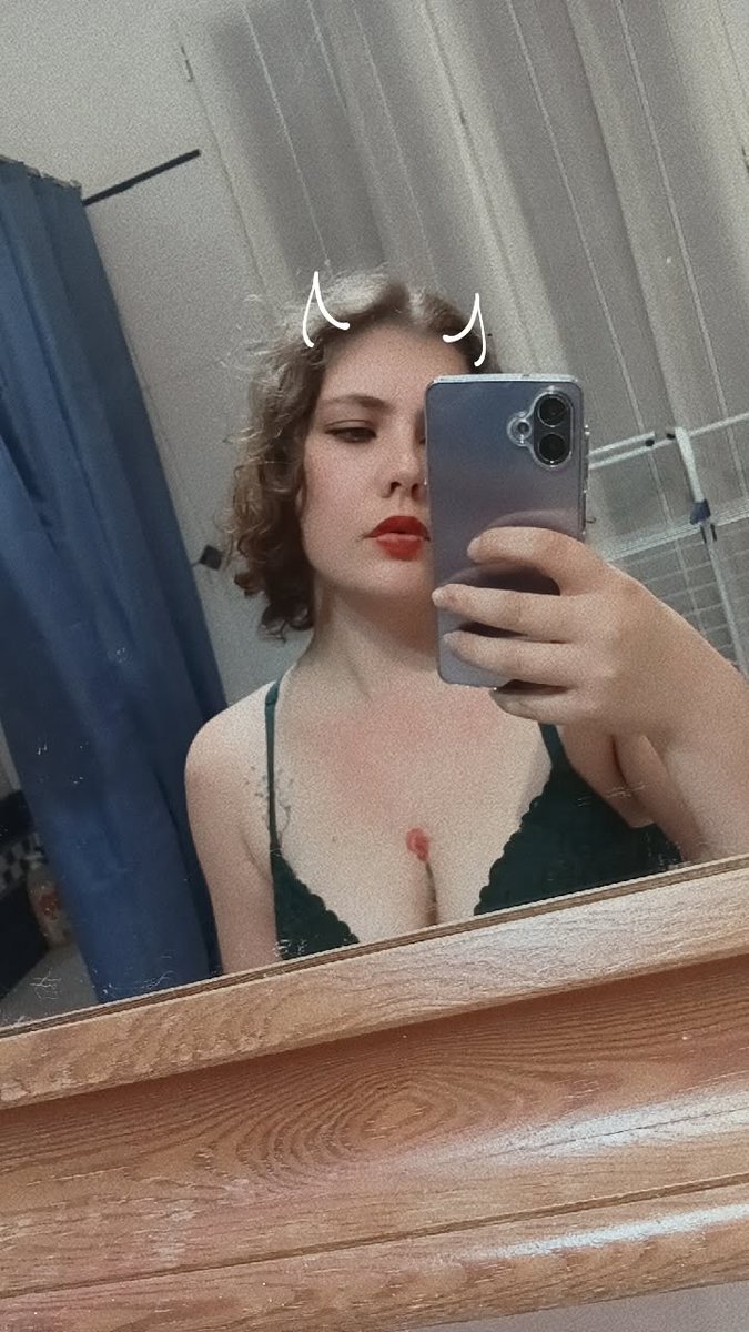 Jun is hated 🖤🌑 SMAU◟̽◞̽ tweet media