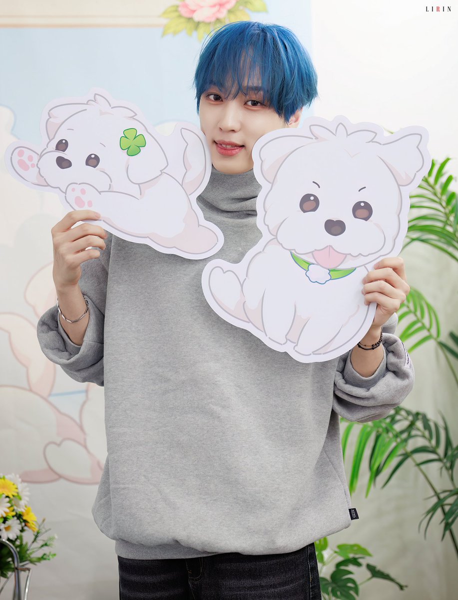 변화의 왕국에서 열린 비의 왕국 탄신연회!
많은 분들의 도움으로 무사히 마쳤습니다.
와주신 분들께 진심으로 감사드리며,
준비 기간이 짧아 이것저것 아쉬움은 있었지만
모두와 함께 행복한 시간을 보낼 수 있어 기뻤습니다☺️

못 오신 분들을 위한 유노의 영상 메시지는
아래 링크에서 보실 수