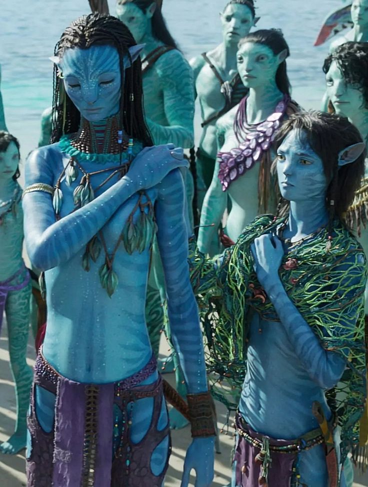 ᨳ᭬ meg. ✩ tweet media