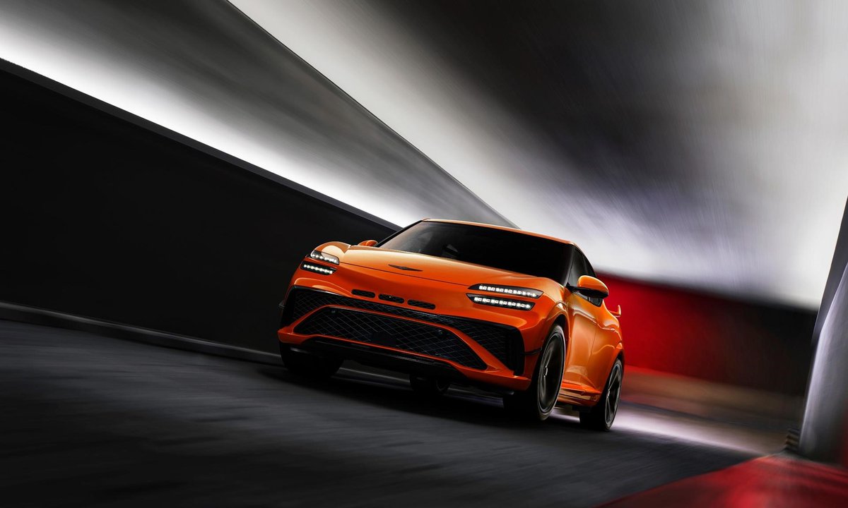 New York Auto Show tweet media
