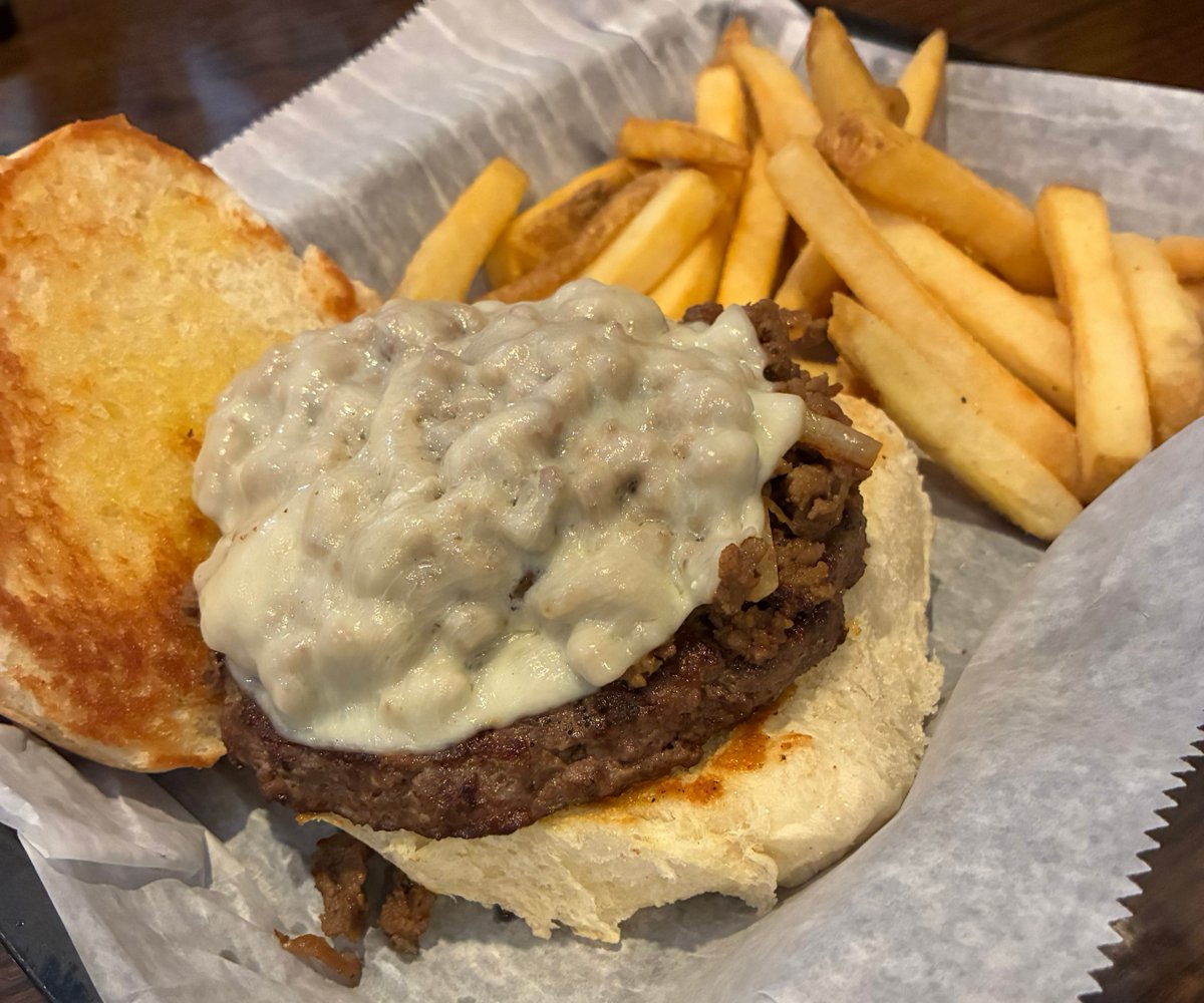 StkHousePhilly's tweet photo. If you can’t decide between a burger and a cheesesteak… just get this.  Our Philly Cheesesteak Burger is topped with Philly steak, grilled onions, and melty provolone. 😋 https://t.co/i52mR0yYvY