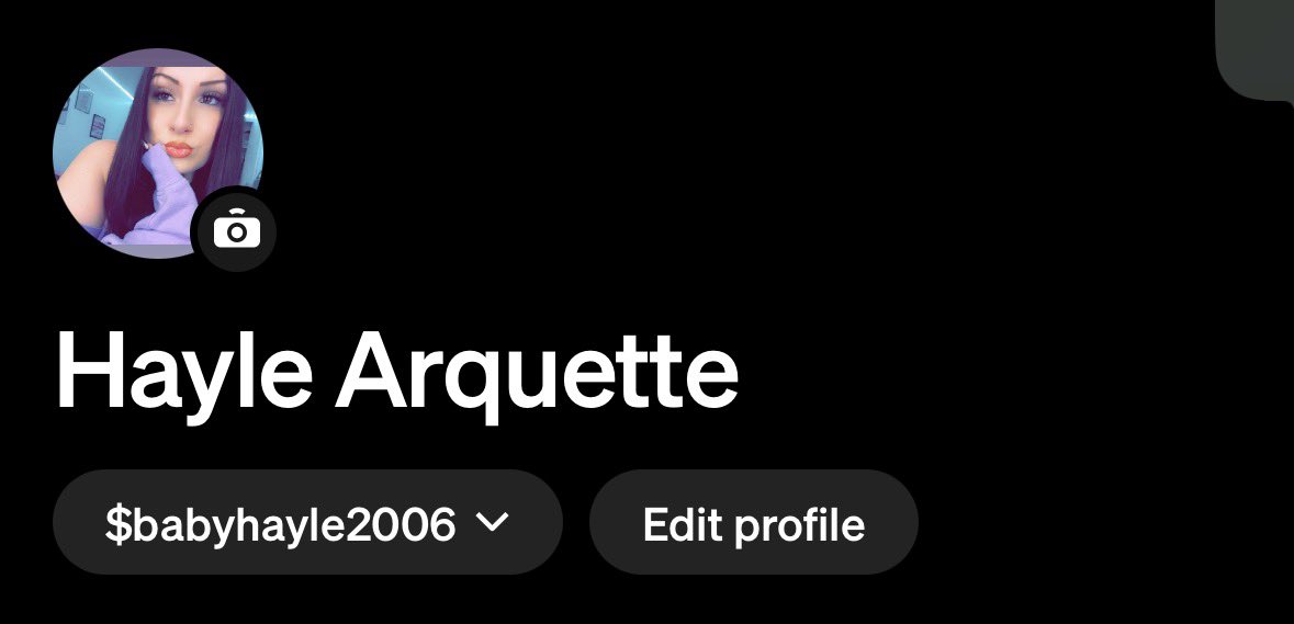 mamahayle's tweet image. need $300 😩😩 #paypig #seller #buyers #selling #needmoney