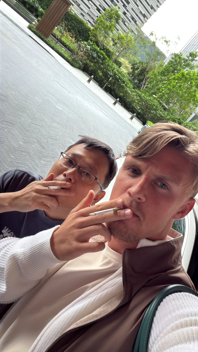 VinceNijhof's tweet photo. quick 3 day’s China to catch up on our PO’s https://t.co/csXm9rCbL2