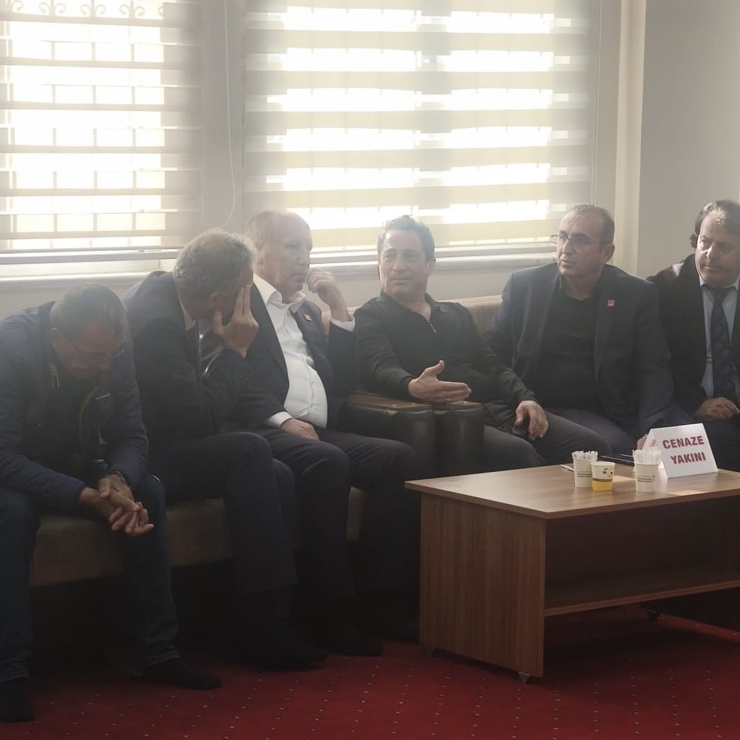 Kahramanmaraş’ta daha hayatlarının başında, hayattan ve ailelerinden koparılan Bayram Nabi Şişik ve Zeynep Kılınç evlatlarımızın ailelerine taziye ziyaretinde bulundum. Evlatlarımıza Allah’tan rahmet, acılı ailelerine sabır ve başsağlığı diliyorum.