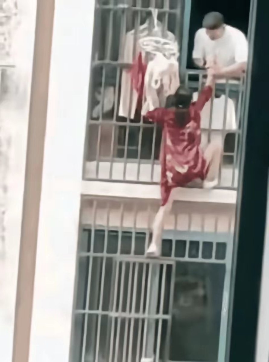 爱新觉罗敏敏子 tweet media