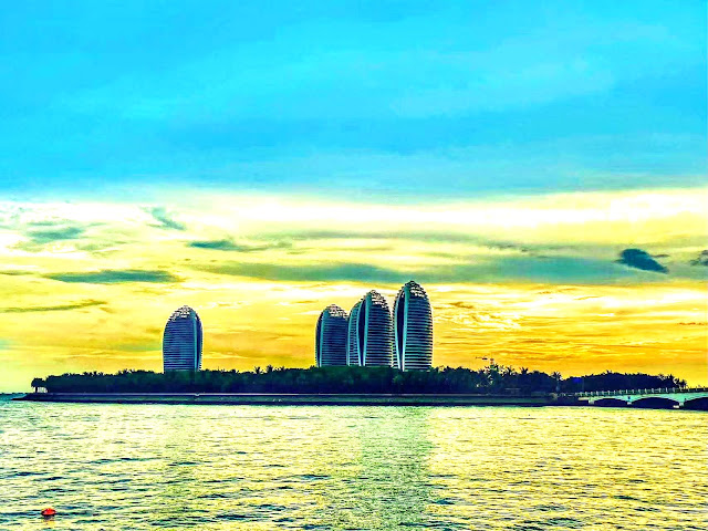 JTAH_1990's tweet image. BLOG

DESTINATION: SANYA, CHINA!

…peratelyseekingadventure.blogspot.com/2023/11/destin…

#China #Island #Hainan #Sanya #Seafood #Summer #Blog #Travel #EastAsia #SouthChinaSea #Tropical