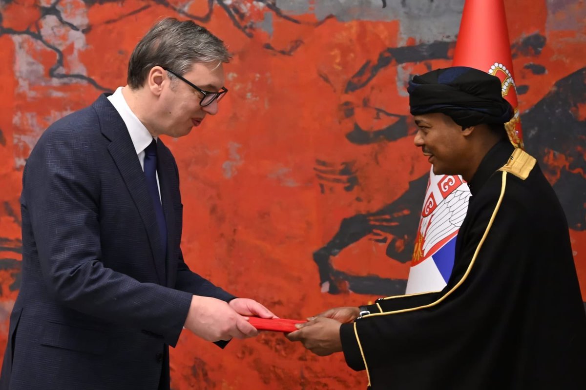 وزارة الخارجية tweet media