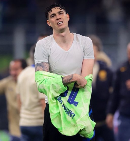 Managing Barça tweet media