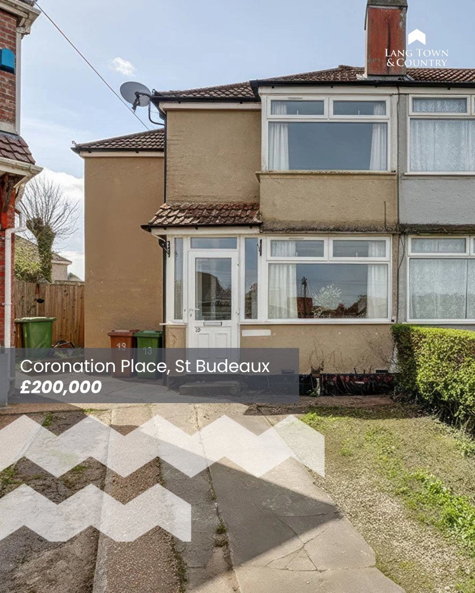 Lang Town & Country tweet media