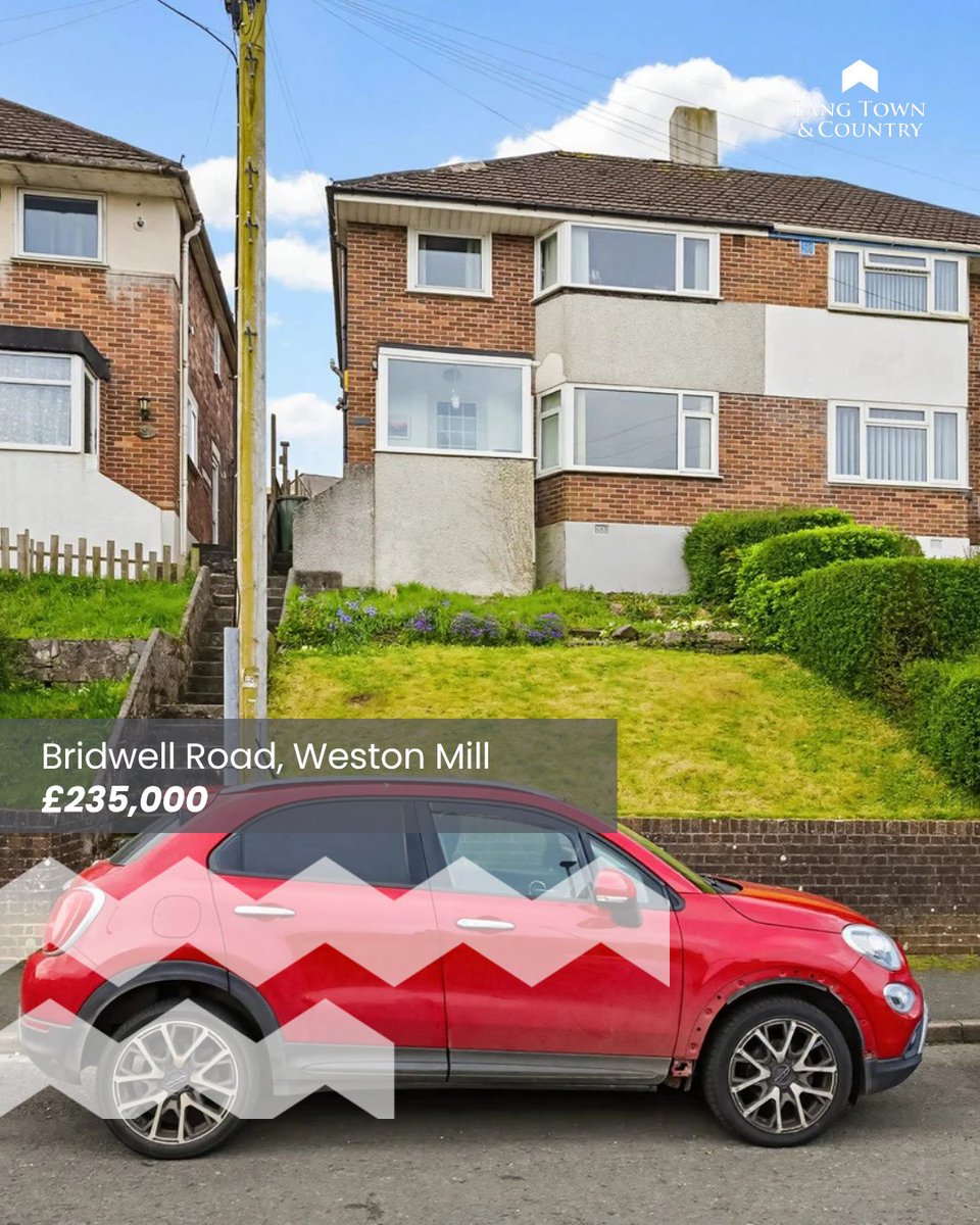 Lang Town & Country tweet media