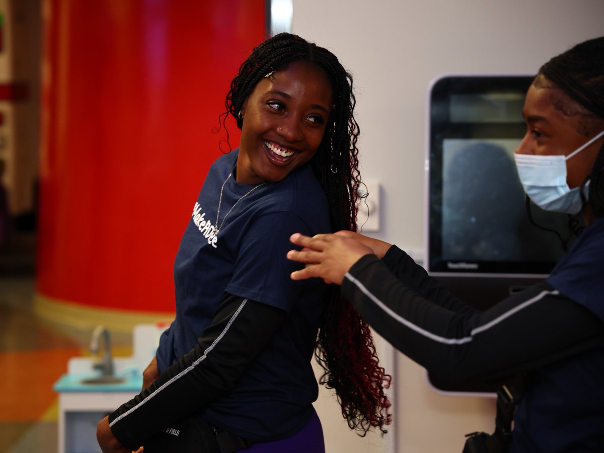 NCAADII's tweet image. Day 2️⃣ of the #NCAA Community and Belonging Campaign!

Share how you use your voice to lead and uplift your campus and community! ⤵️ 

#MakeItYours