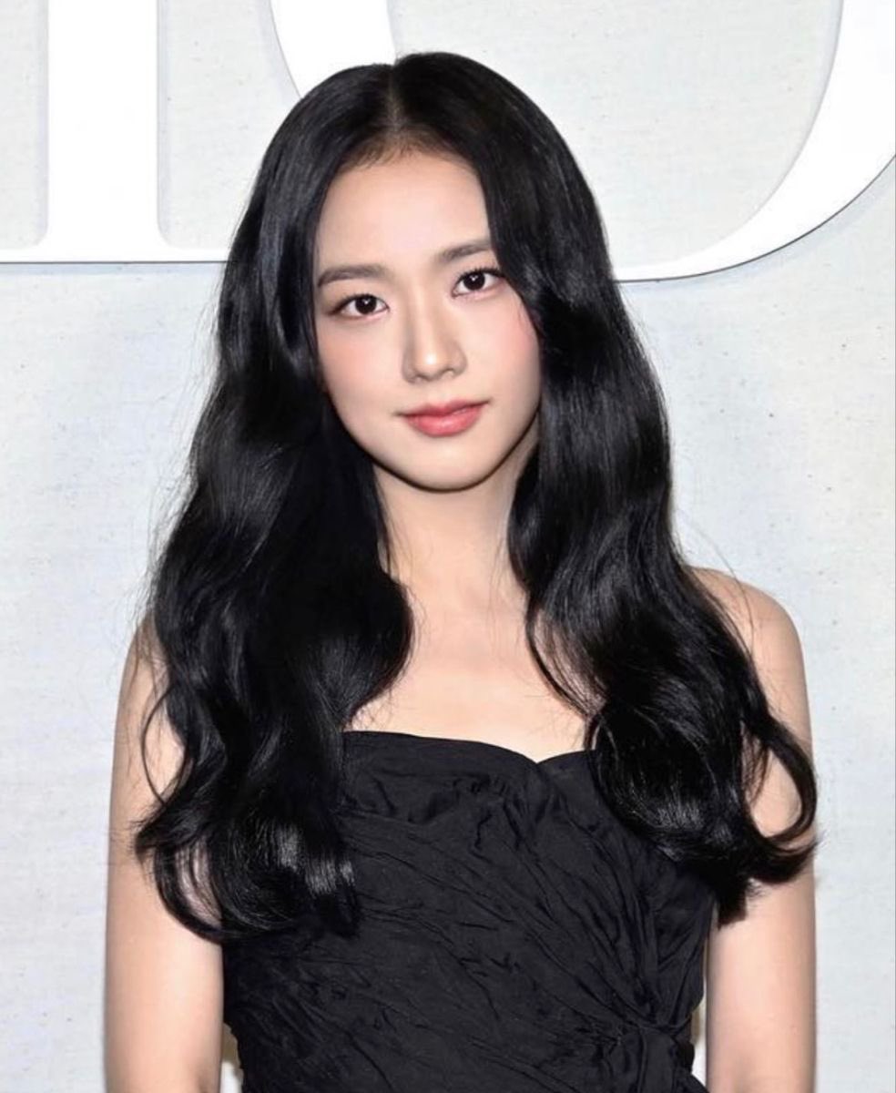 KPOP SPOTLIGHT tweet media