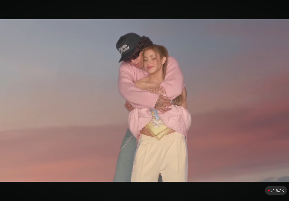 shakira charts tweet media