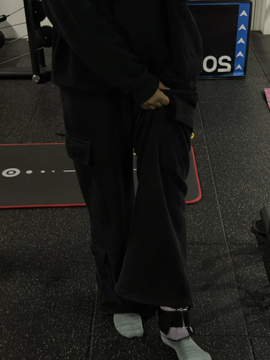 ૮ • ﻌ - ა tweet media