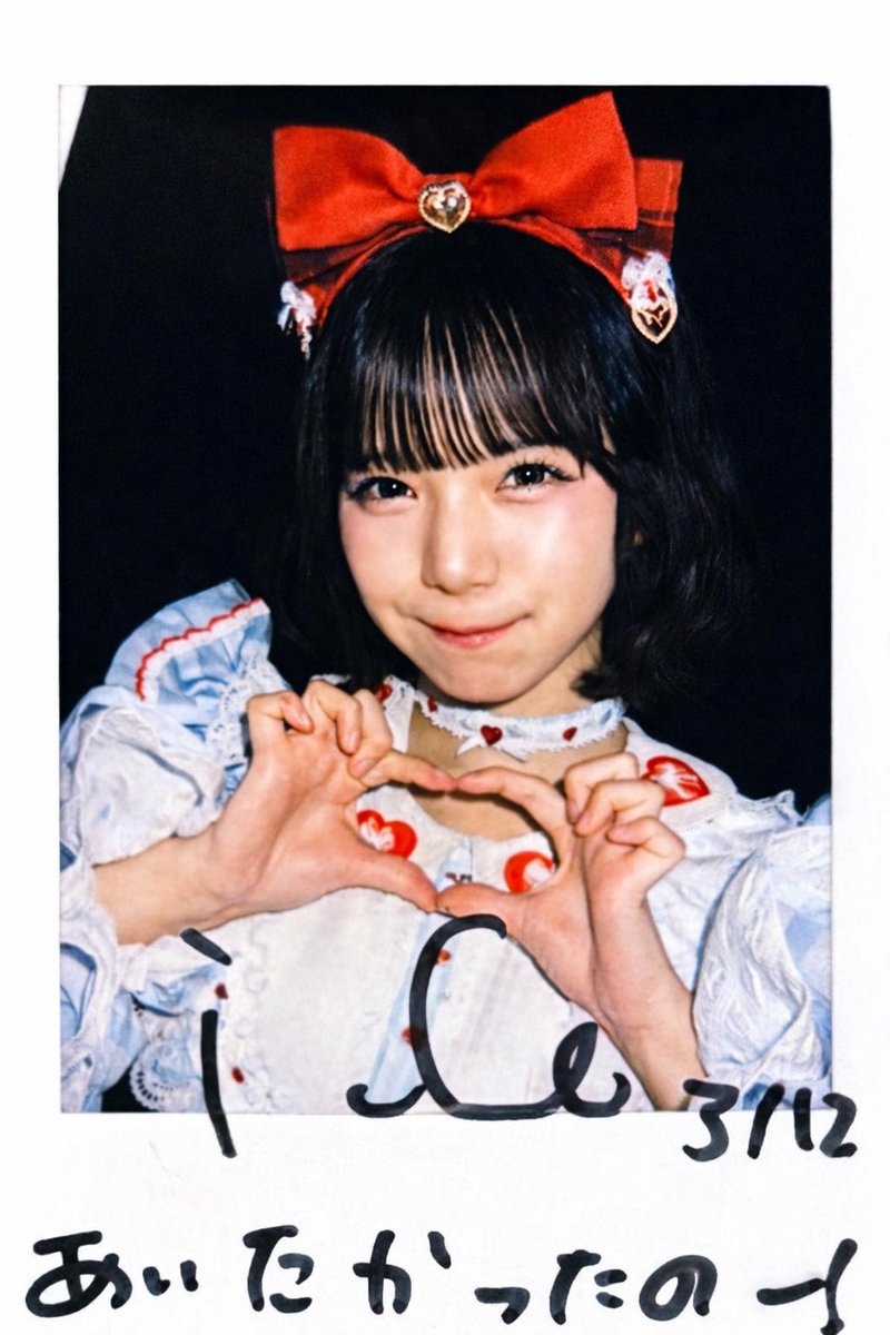 まびれ tweet media