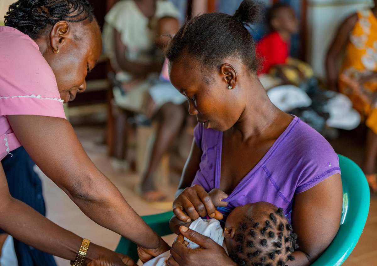 OMSCentrafrique's tweet photo. 🌍 Près de 20 millions de vies sauvées en Afrique grâce aux vaccins contre la #rougeole.

Selon une analyse @WHO &amp; @gavi_fr, +500 millions d’enfants protégés entre 2000 et 2024.

⚠️ La Région n’est pas sur la bonne voie pour atteindre objectifs 2030.

👉🏿 https://t.co/W0h9tw3fUc… https://t.co/EaZiv01JvR