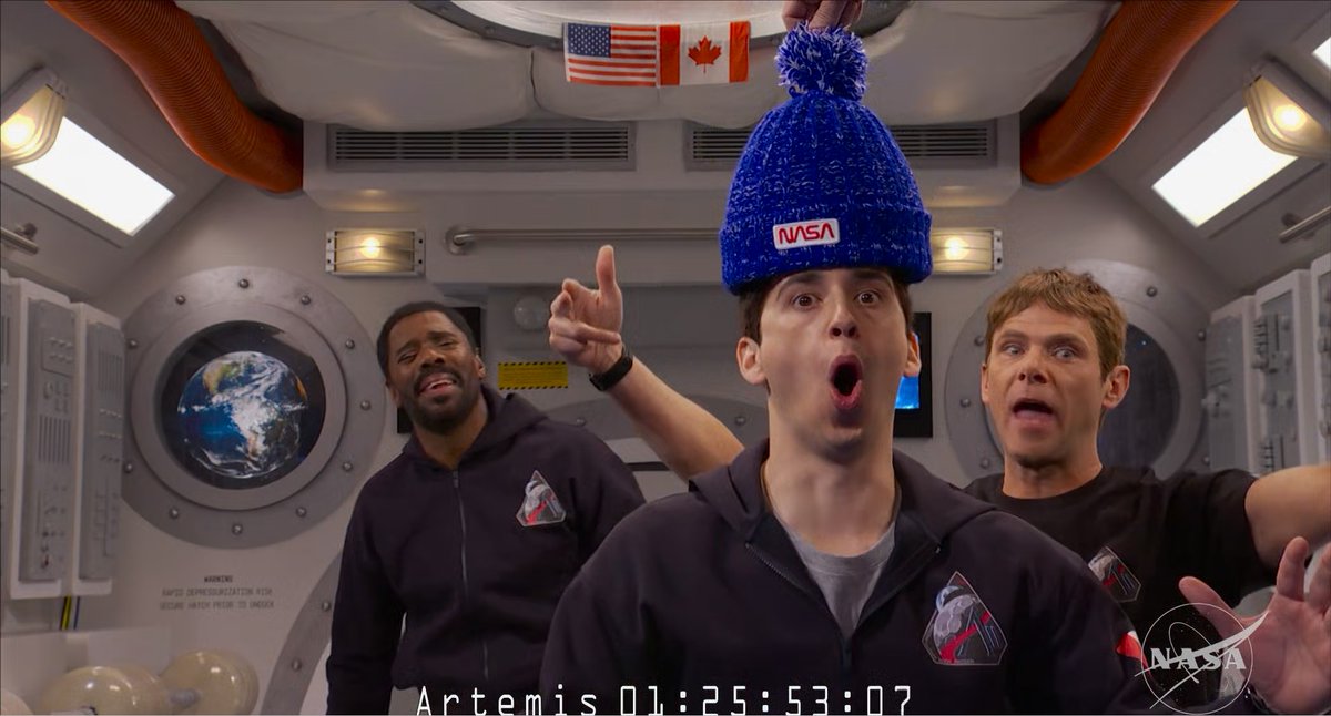 perritobinchero's tweet image. #saturdaynightlive Temp 51 Ep 17: a Colman Domingo siempre lo he visto en dramas, pero recordándolo en The Running Man y viéndolo acá, ojalá tenga mas opciones en comedias a futuro porque tiene una vena para dicho género increíble! Todos sus personajes estuvieron geniales!