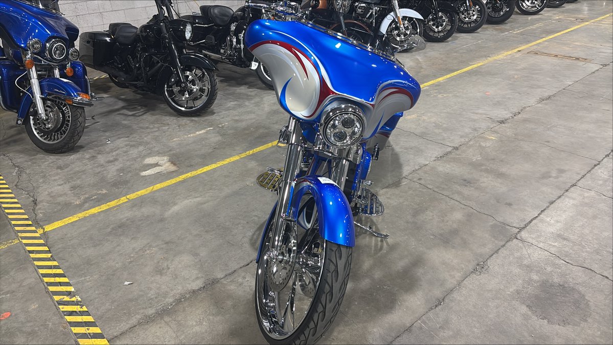 npauctions tweet media