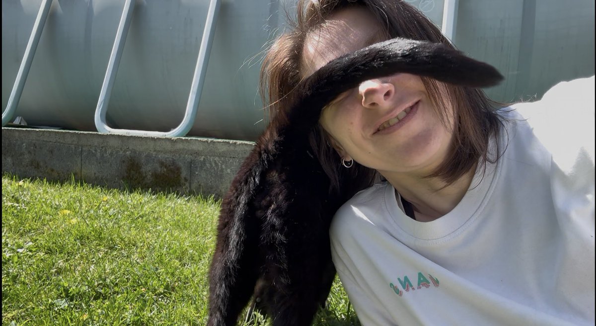 Chloé 🌸 tweet media