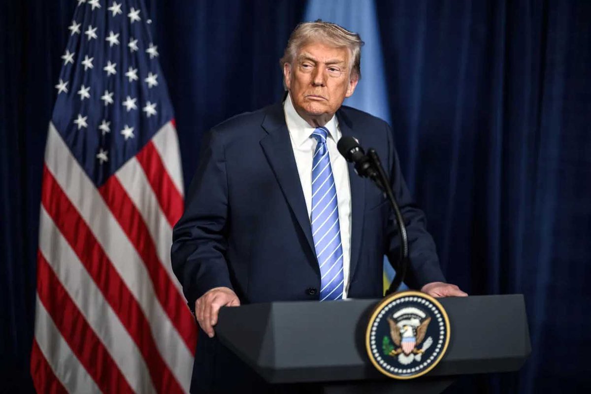 MarioNawfal's tweet photo. 🇮🇳🇫🇷 Modi just took a call from Macron over the Strait of Hormuz crisis.

Both agreed the shipping lanes need immediate protection.

Here's the play: Modi is a long-time Trump ally, but on this, he's working with Europe to defuse tensions and keep global trade flowing.

Hedging on both sides of this. Classic Indian foreign policy.
