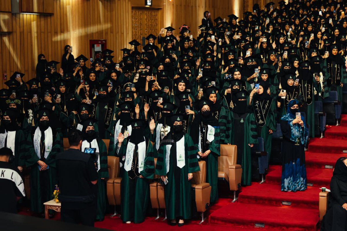 جامعة الملك عبدالعزيز tweet media