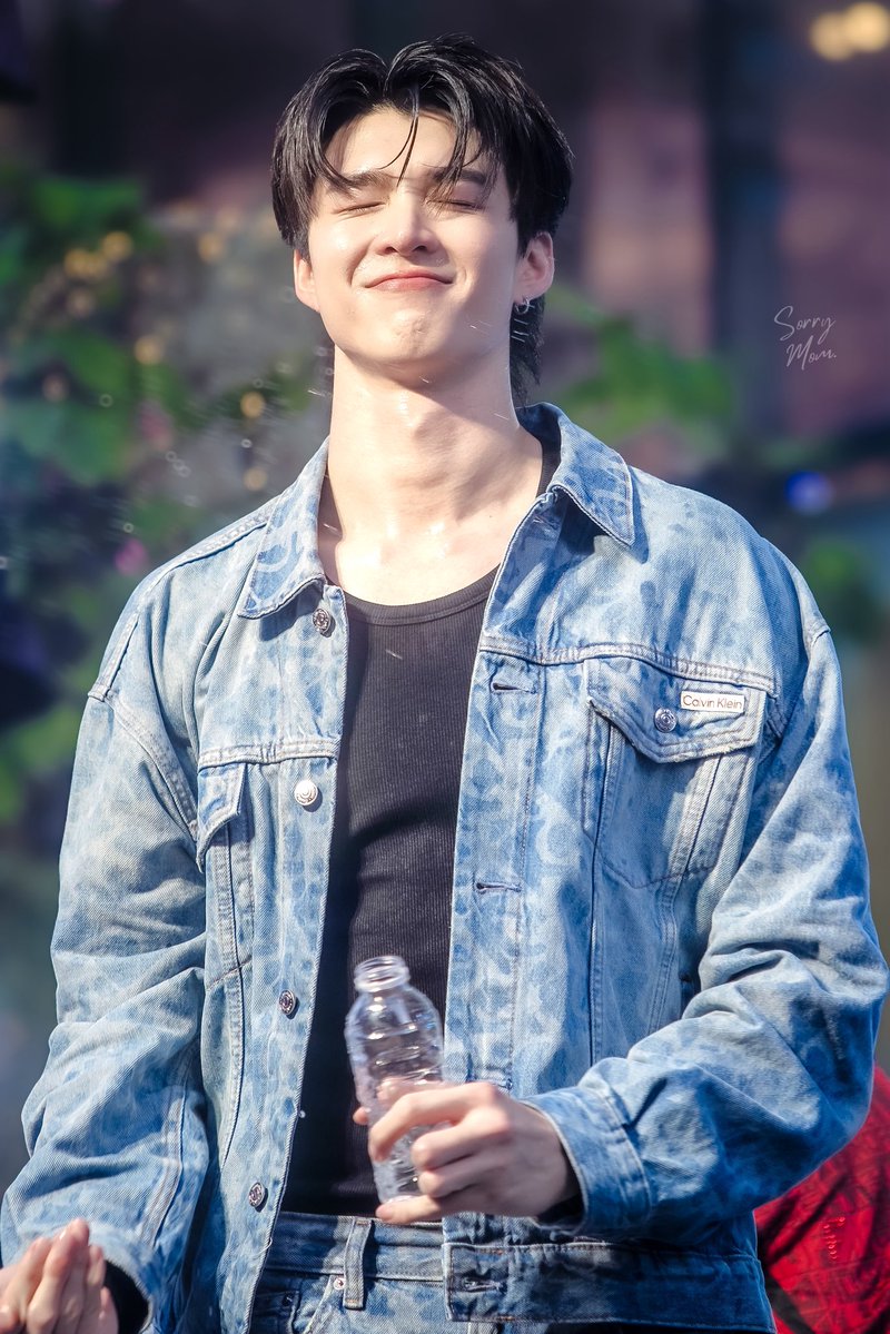 ไม่ดื้อนะ มุ ปิ้วปิ้ว  ^^ 💦🌙

#meennicha8 <a href="/nichameen8/">Meen Nichakoon</a>