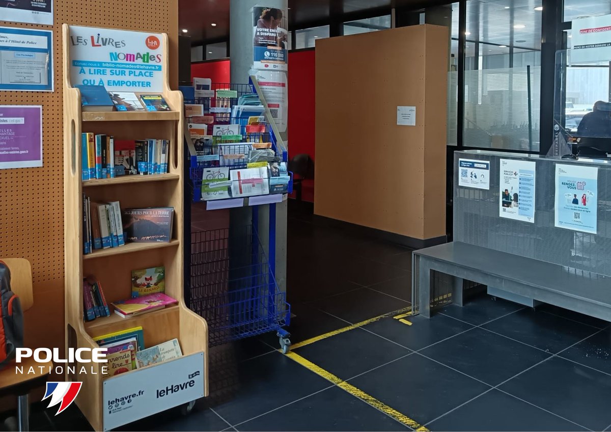 PoliceNat76's tweet image. #Partenariat | Les commissariats du Havre ont désormais un partenariat avec les bibliothèques de la ville du Havre.
Dans chaque accueil sont mises à disposition des usagers, des bibliothèques Livres Nomades.
Les livres peuvent être consultés sur place et/ou emportés.
